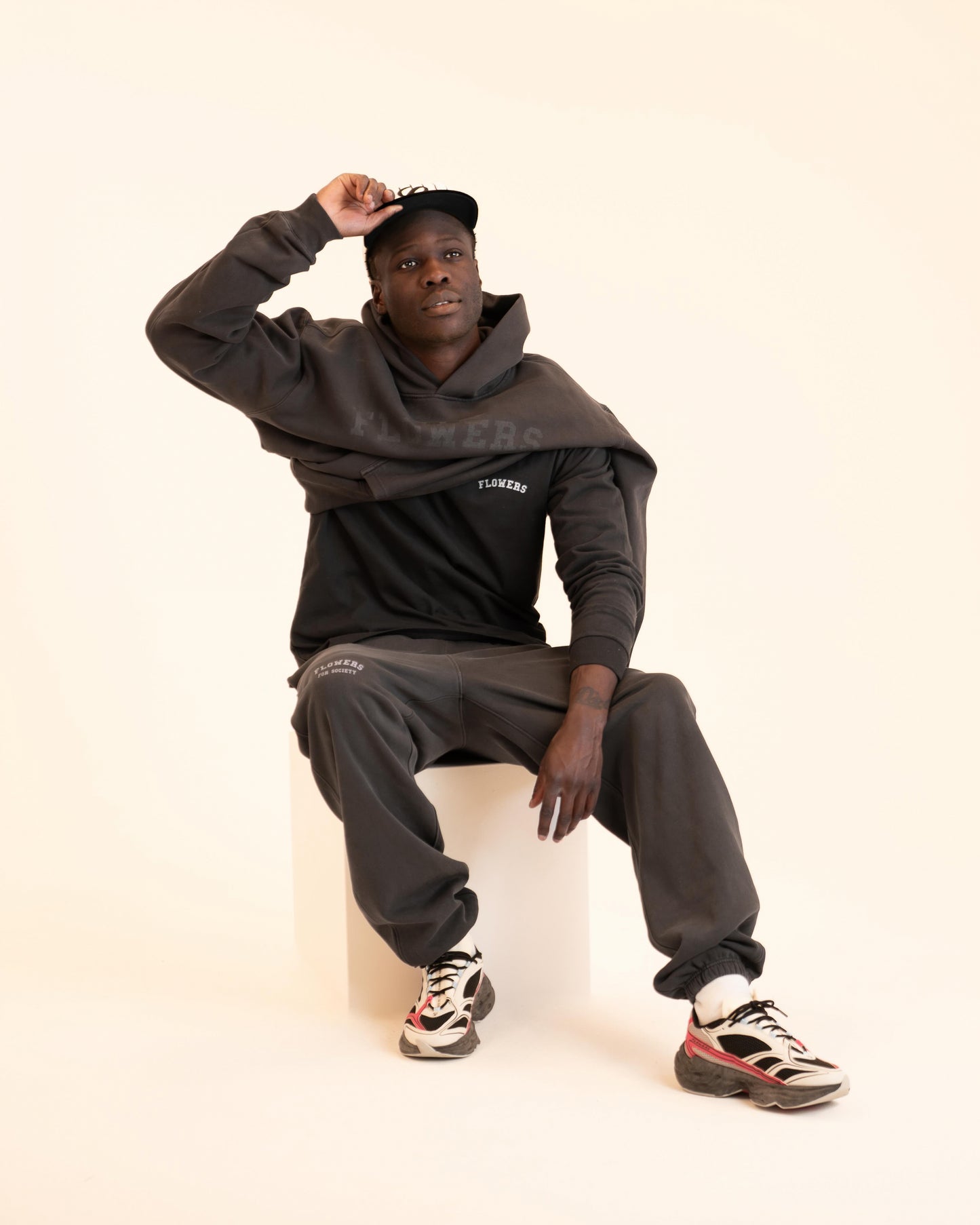 COLLEGE HOODIE FADED BLACK