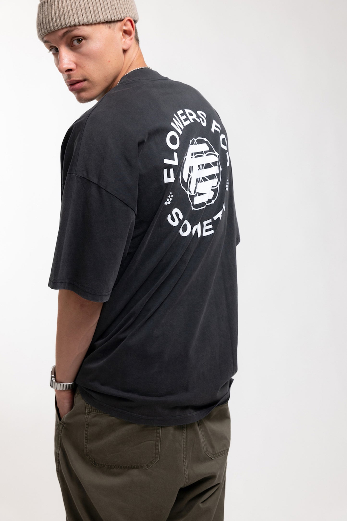 BASIC BACK PRINT T-SHIRT BLACK/WHITE