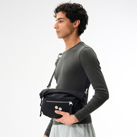 AKSEL CROSSBODY BAG
